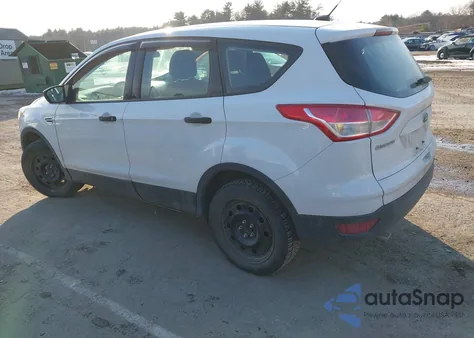 2013 Ford Escape S z USA, uszkodzony, nr VIN 1FMCU0F79DUC39921